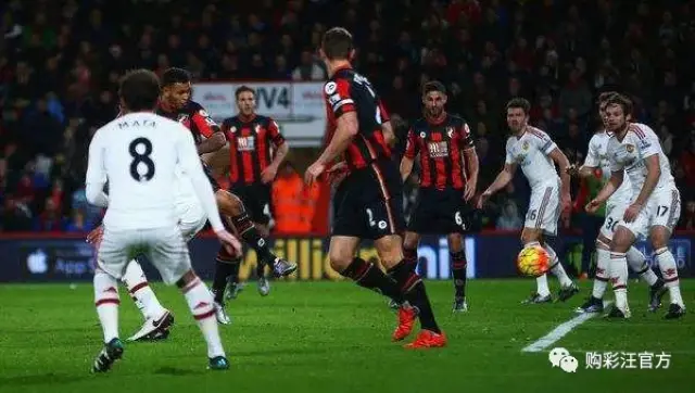 字母哥复出半场砍两双，雄鹿12记三分，半场1分领先