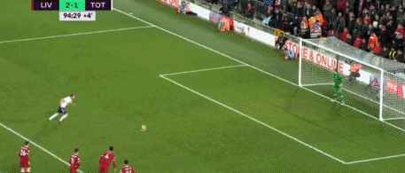 阿莱格里31场米兰和都灵德比取胜19场，仅输5场