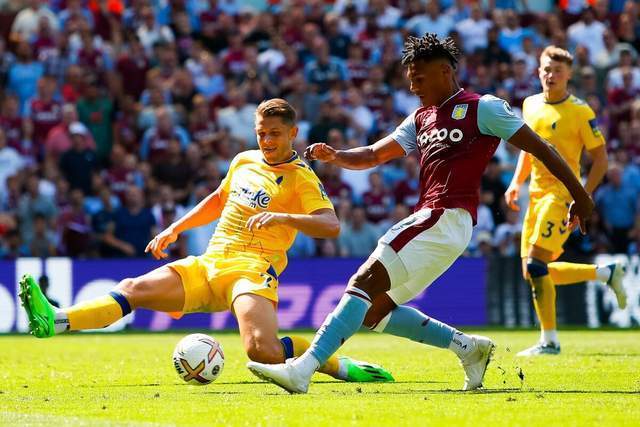 半场连进两球，对手完全懵了