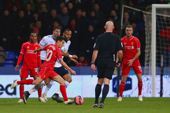 麦迪逊被担架抬出球场，弗兰克：看起来是重伤，这很残酷