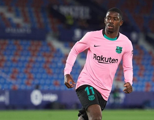 青岛记者：邵佳一大哥式的执教风格很适合当下中国足球的环境